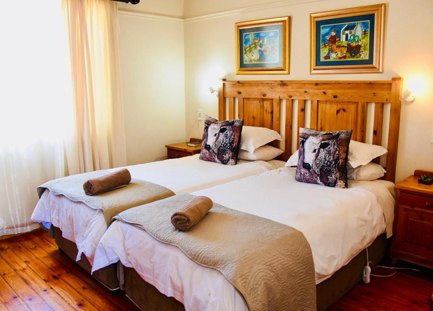 Donkin Country House Бофорт Уест Екстериор снимка